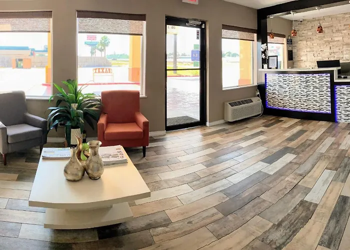 Days Inn By Wyndham Orange